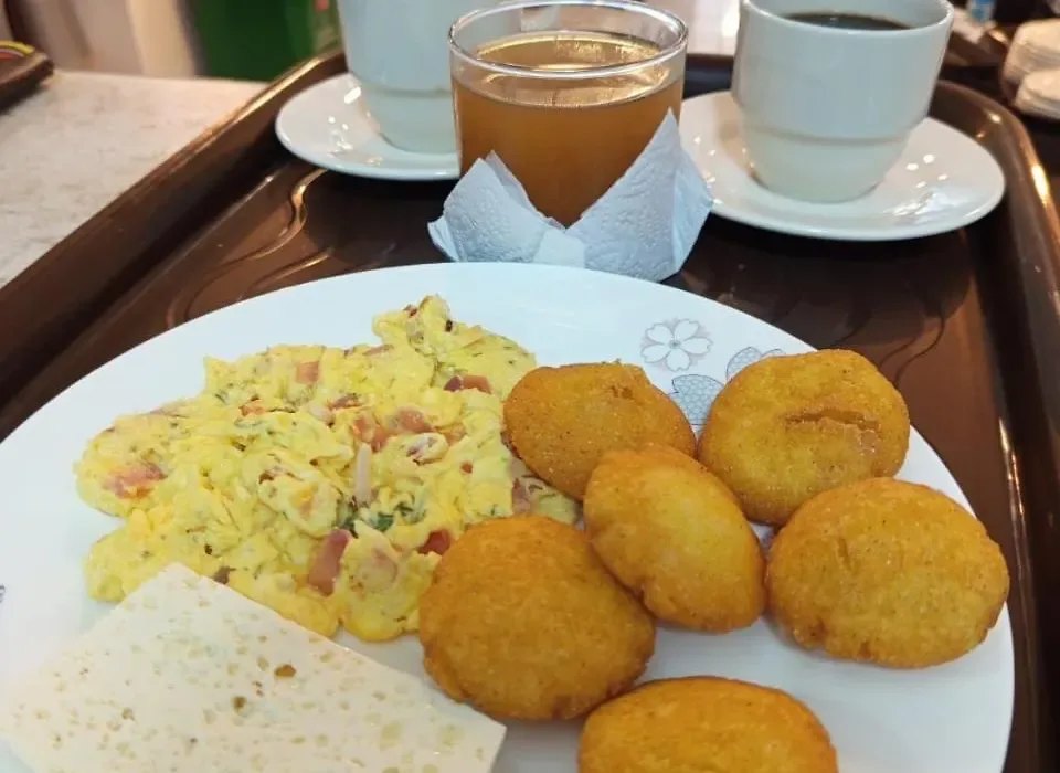 Desayuno incluido en el Hotel Med Cartagena
