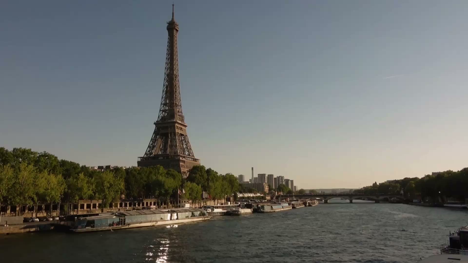 ¿Por qué viajar a Francia con seguro?