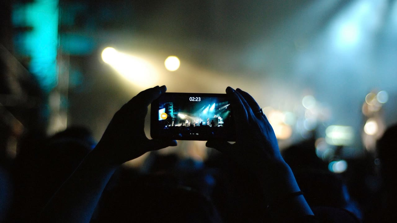 Me robaron el celular en el exterior: qué hacer en 30 minutos