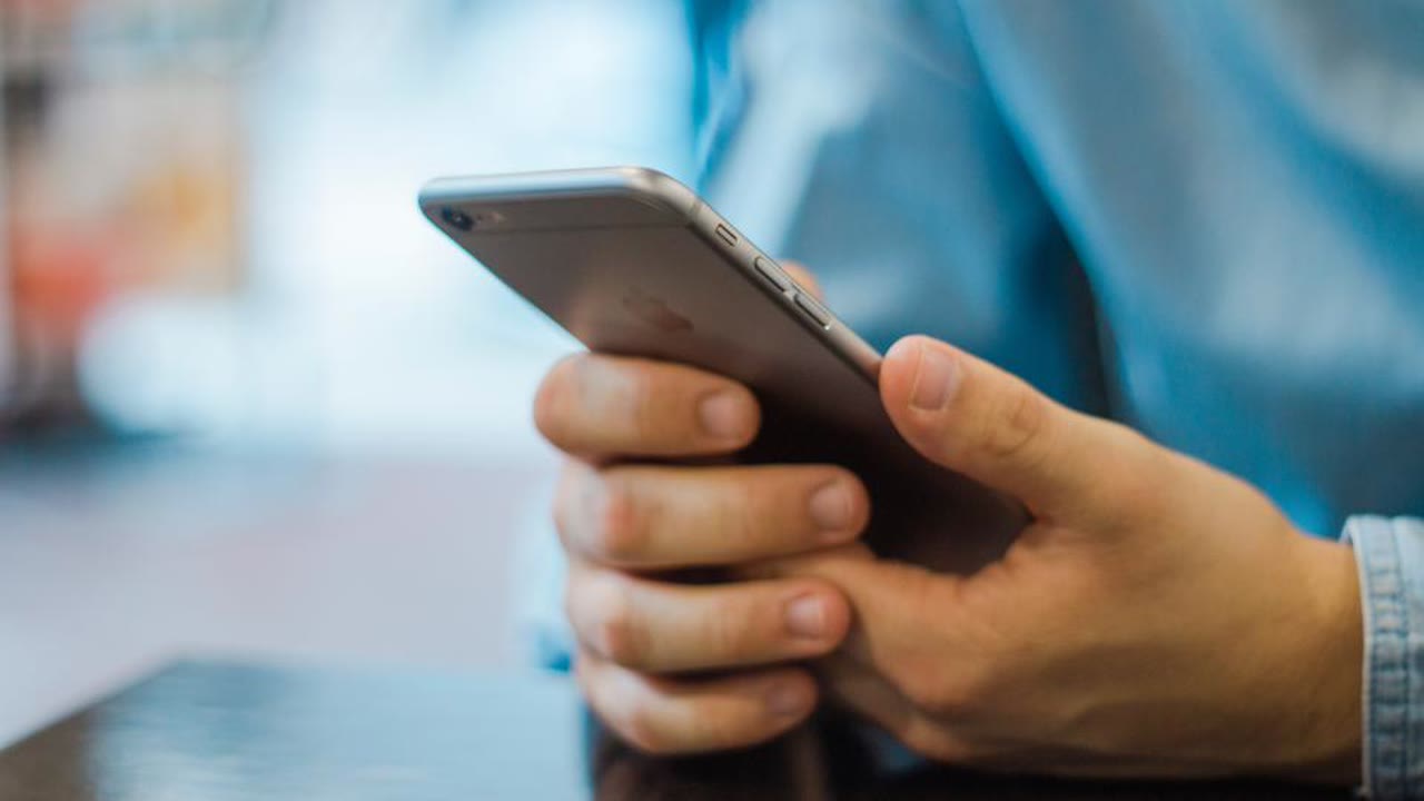 Roaming Claro precios 2026: cuándo sí conviene y cuándo no